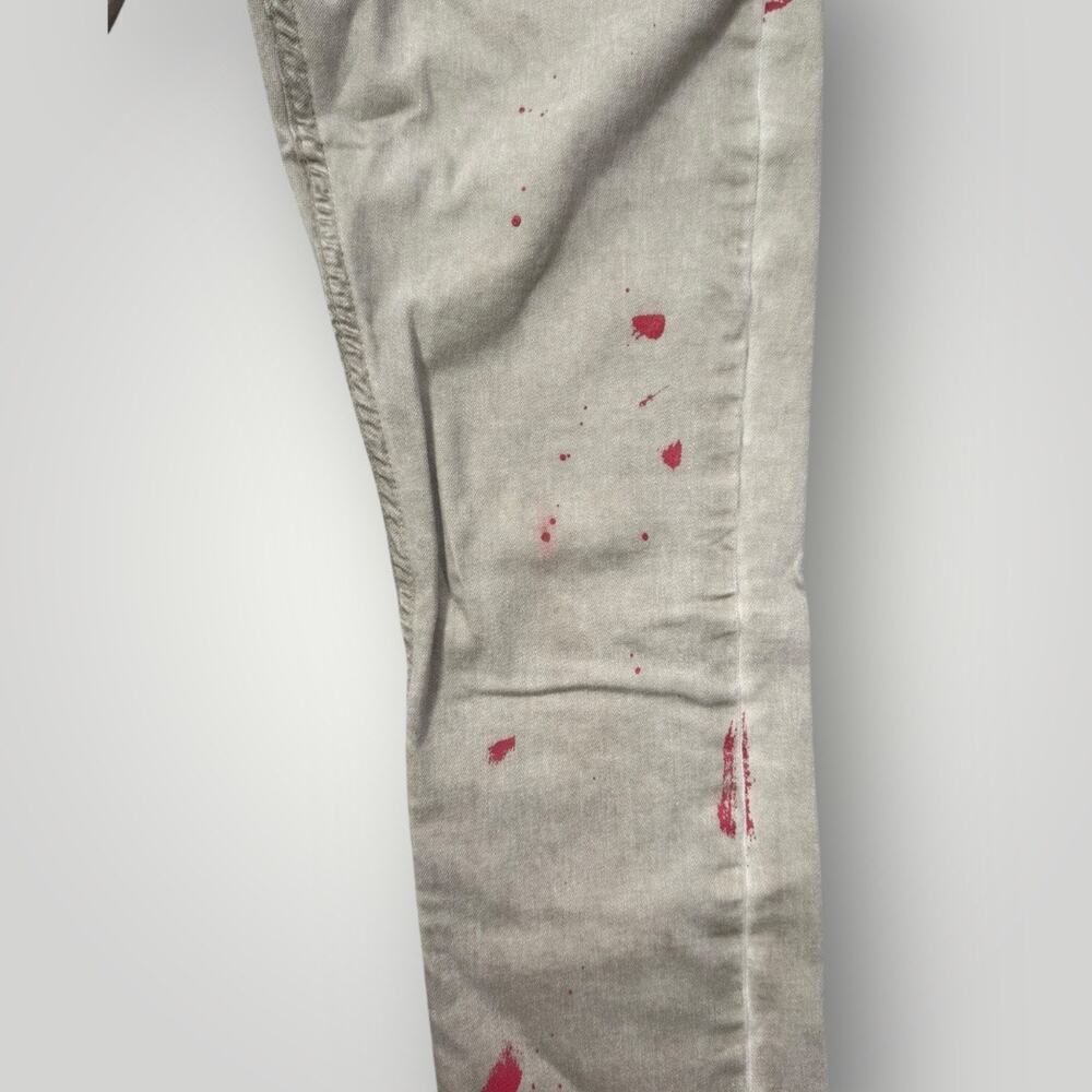 Serenade KILL BILL Men’s Jeans Size 28 L31 Beige with Red Paint - Picture 6 of 9